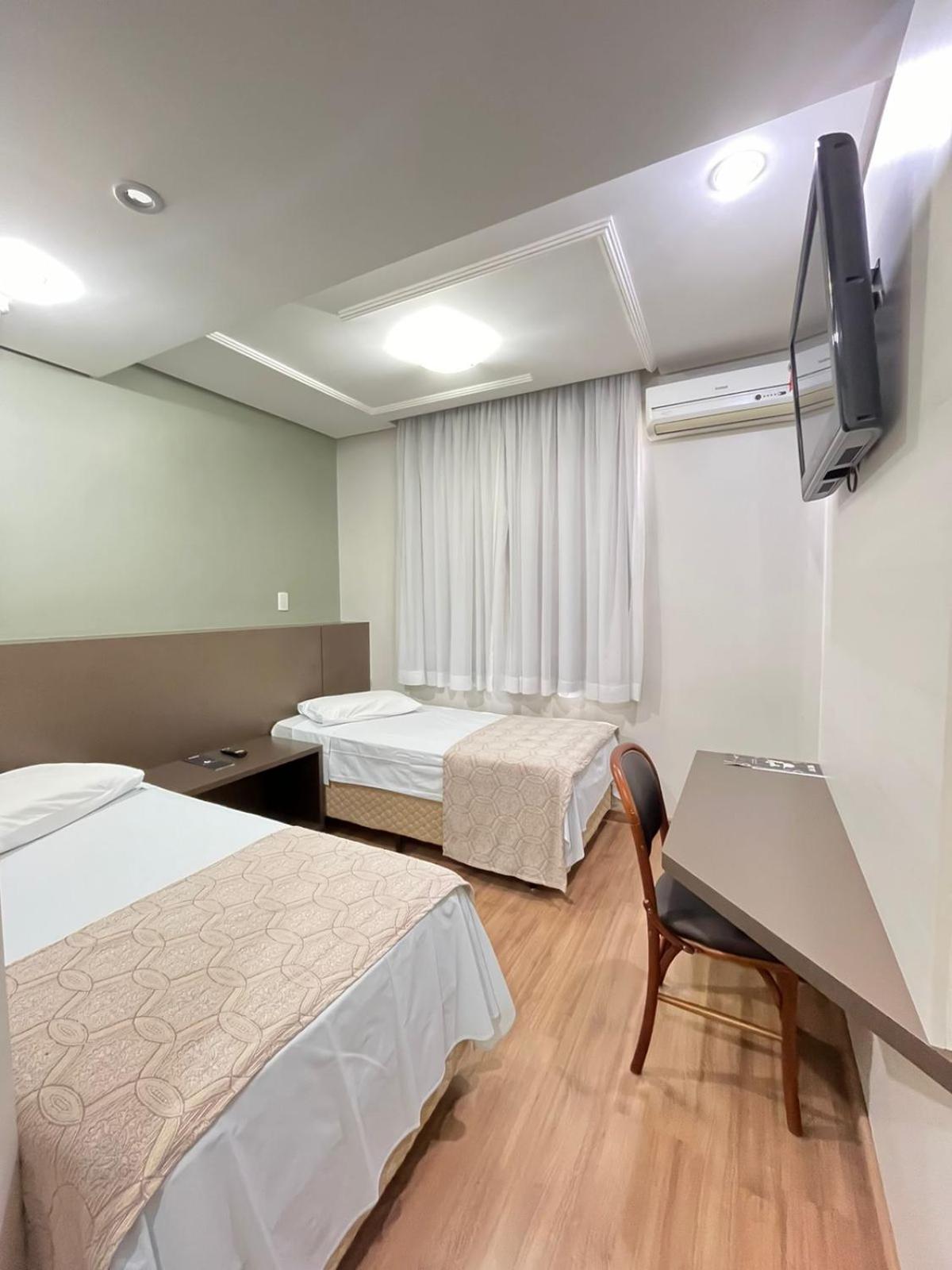 Regente Hotel Pato Branco Eksteriør bilde